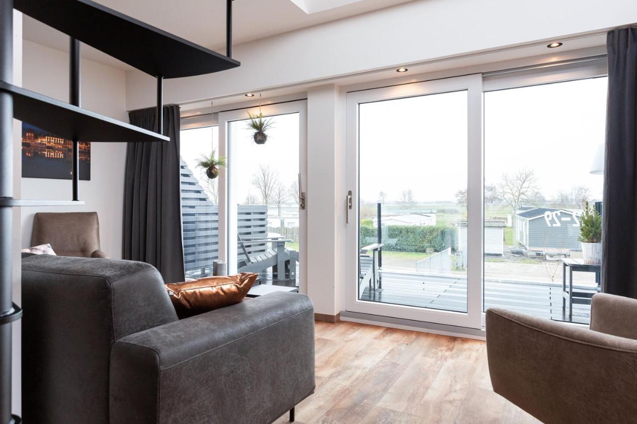 Welcome In - Bovenappartement Paviljoenwei 12-29, Sneek - Offingawier ภายนอก รูปภาพ