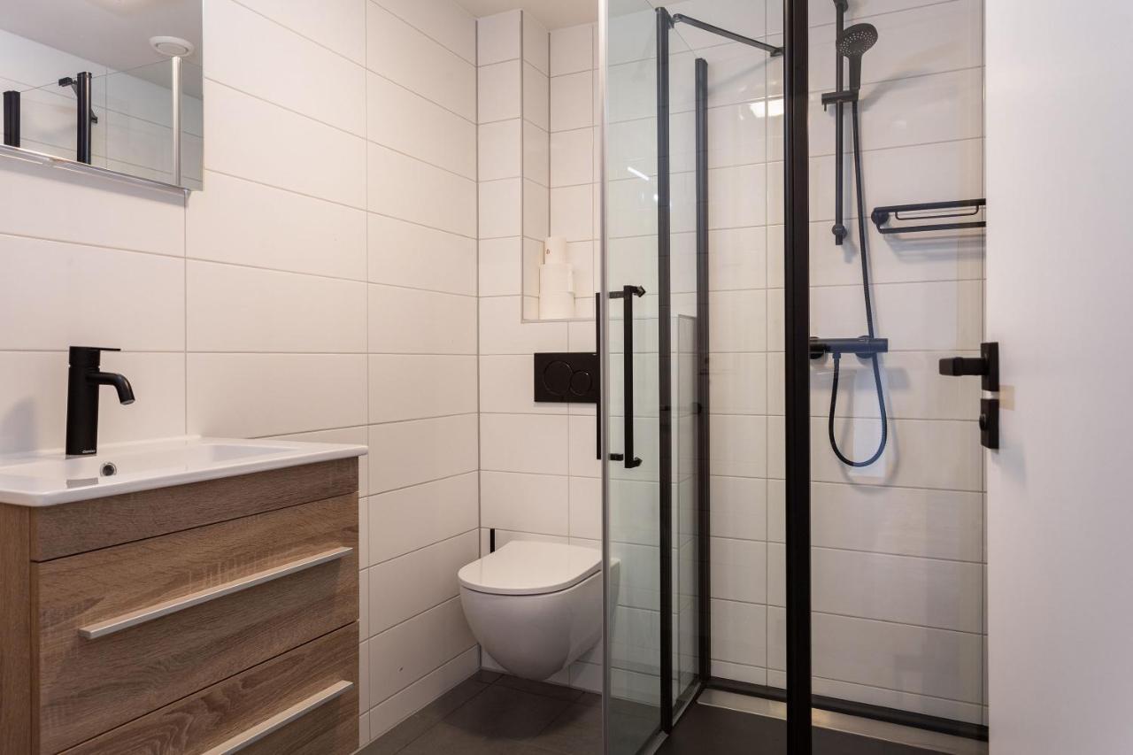 Welcome In - Bovenappartement Paviljoenwei 12-29, Sneek - Offingawier ภายนอก รูปภาพ