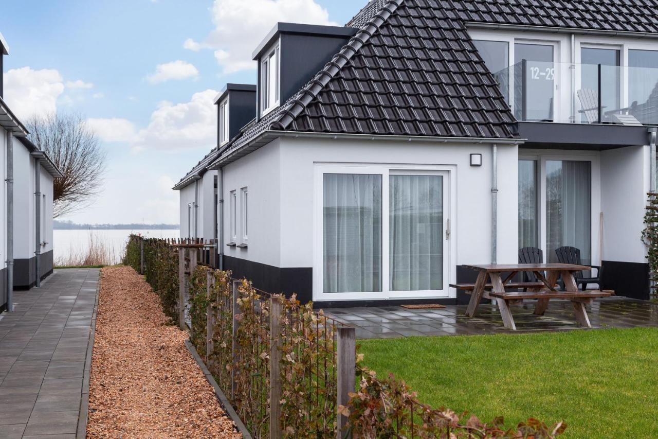 Welcome In - Bovenappartement Paviljoenwei 12-29, Sneek - Offingawier ภายนอก รูปภาพ